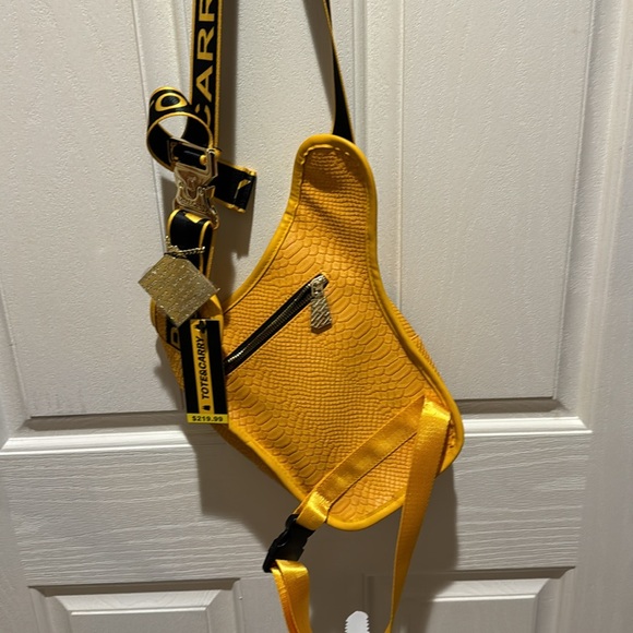 Tote & Carry Bag - Picture 4 of 6